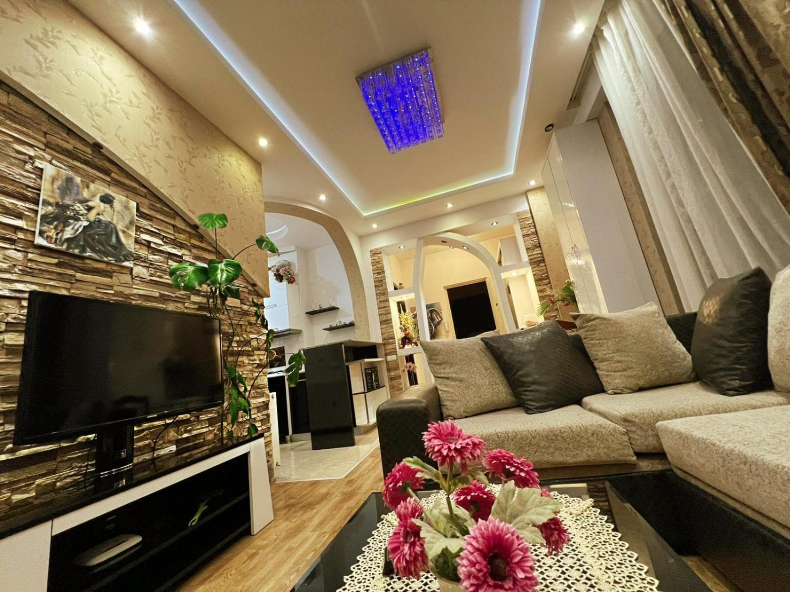 Cozy Apartment In The City Center Mtatsminda Tbilisi Eksteriør bilde