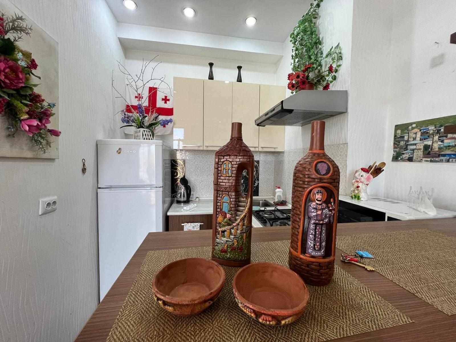 Cozy Apartment In The City Center Mtatsminda Tbilisi Eksteriør bilde