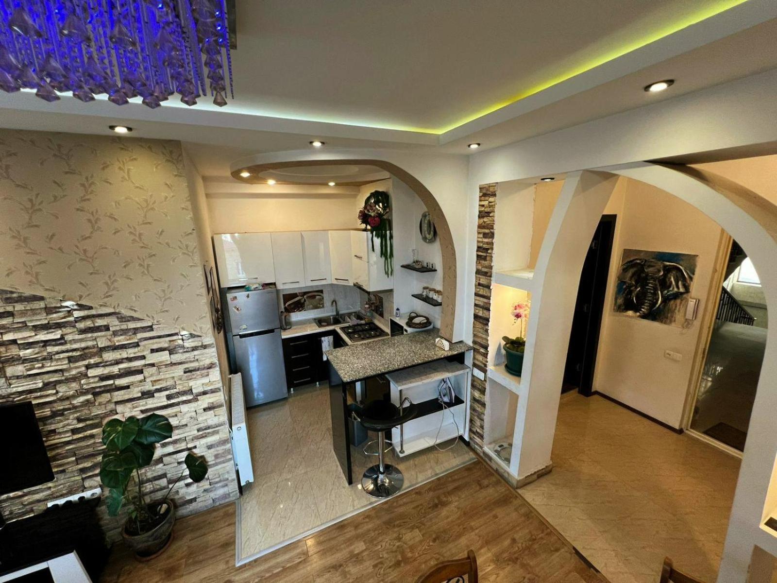 Cozy Apartment In The City Center Mtatsminda Tbilisi Eksteriør bilde